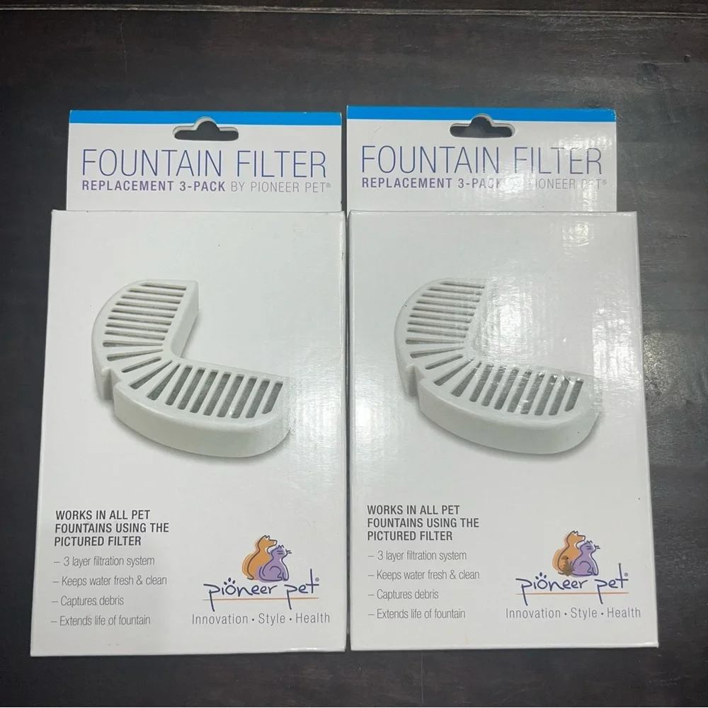 NWT Fountain Filter Set of 2 so it’s 6 total Water Filters